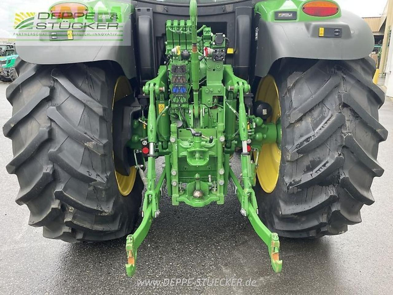 Trator John Deere 6155r: foto 8