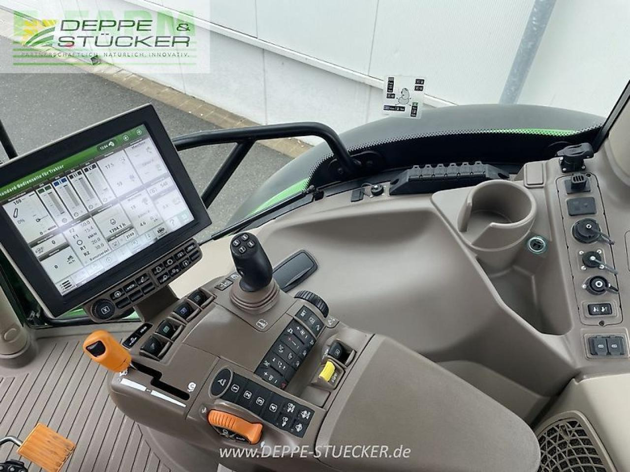 Trator John Deere 6155r: foto 6