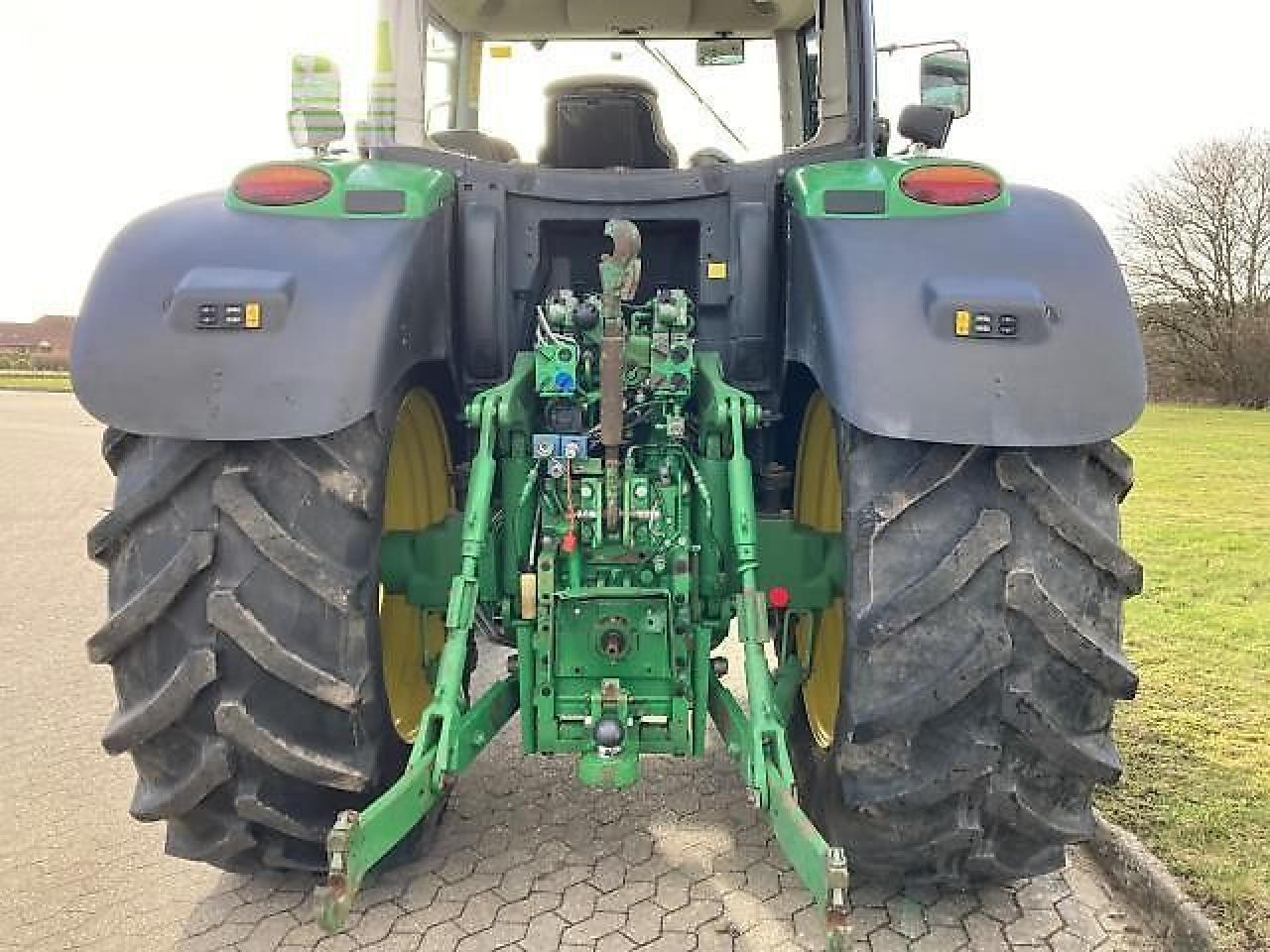 John Deere 6190r - Trator: foto 3 John Deere 6190r - Trator: foto 3