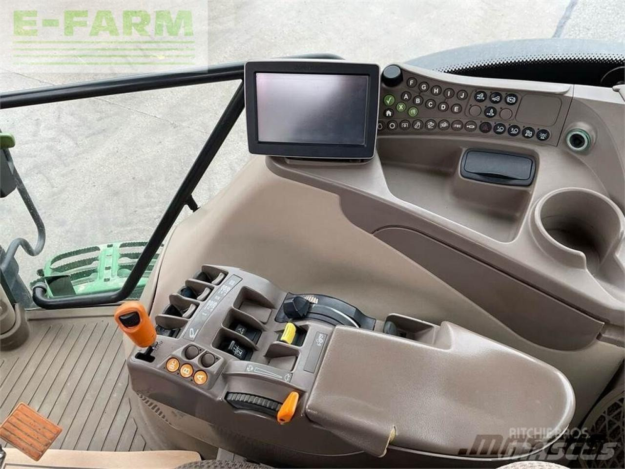 Trator John Deere 6210r: foto 22 Trator John Deere 6210r: foto 22