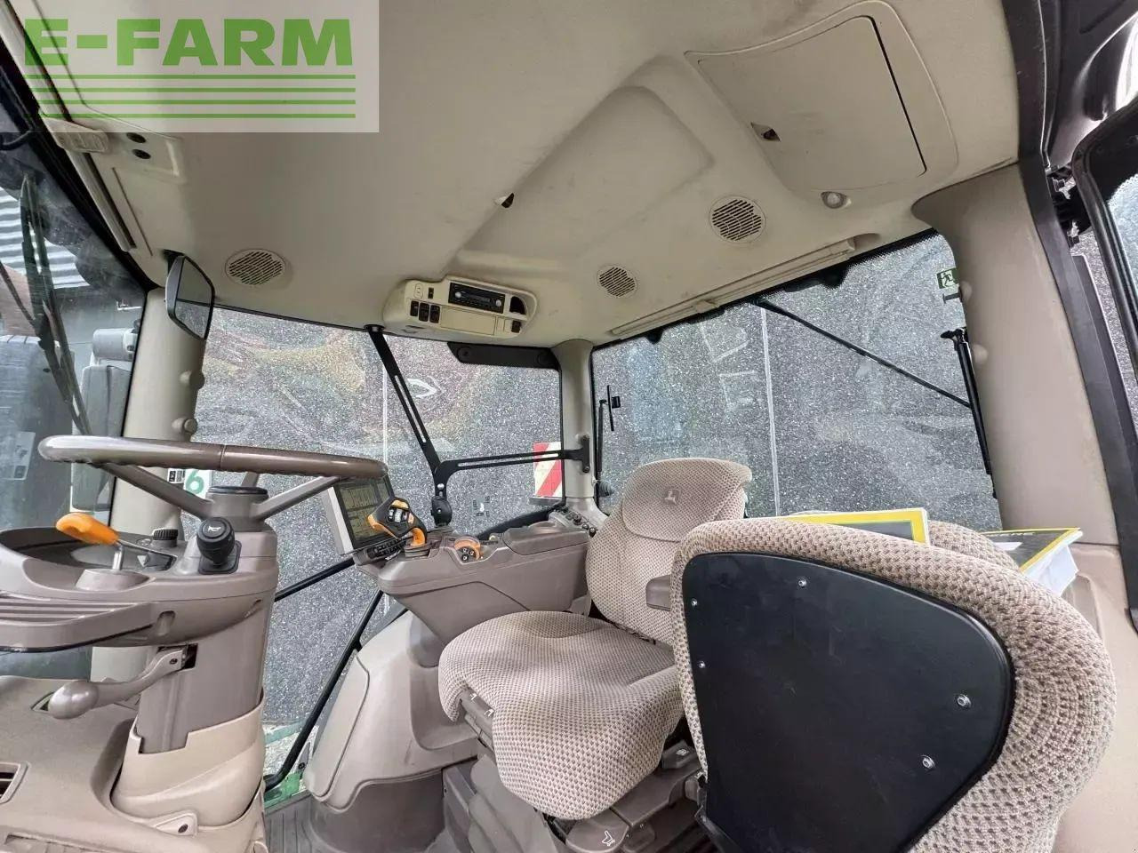 John Deere 6215r - Trator: foto 4 John Deere 6215r - Trator: foto 4