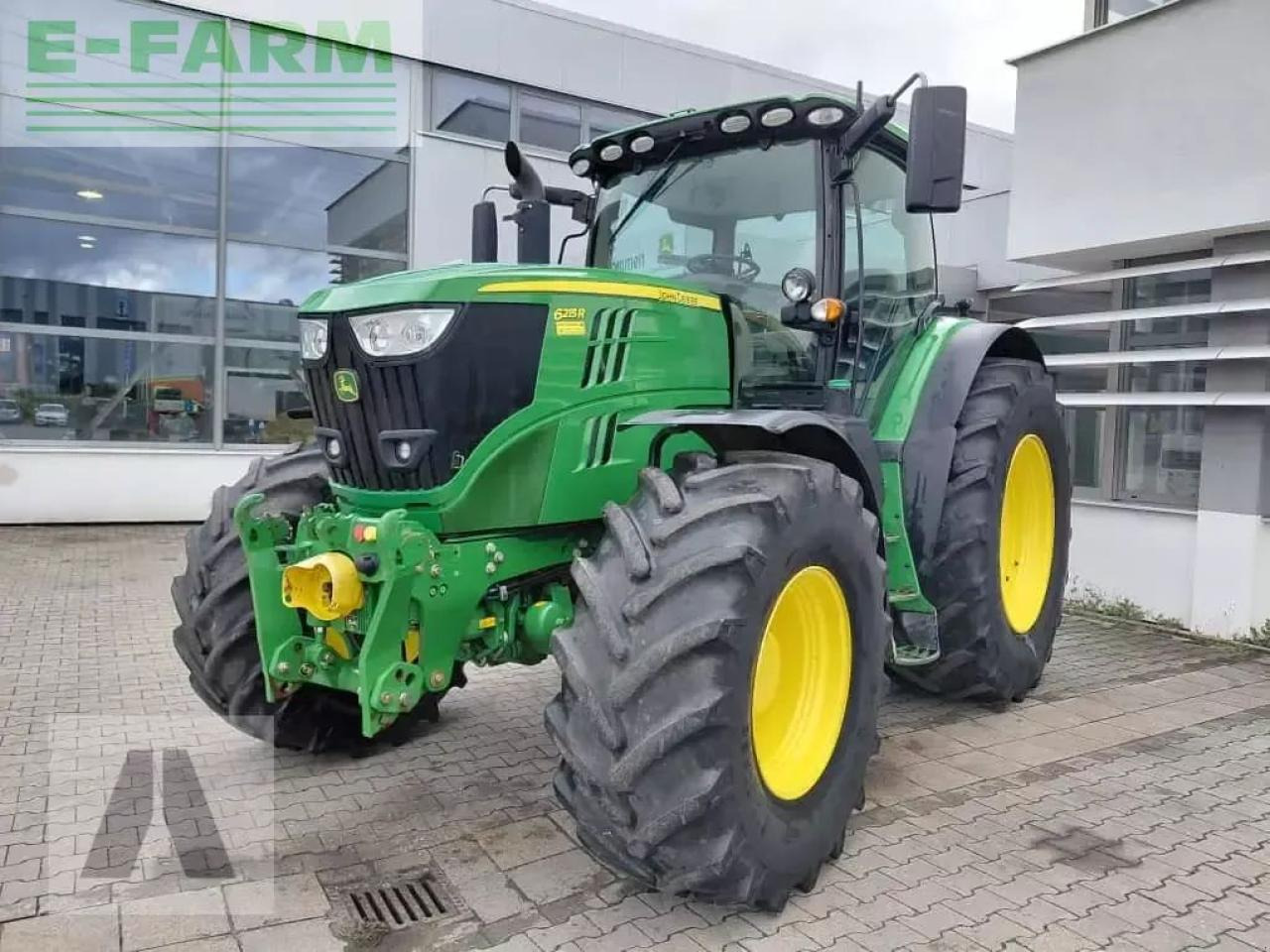 John Deere 6215r - Trator: foto 1 John Deere 6215r - Trator: foto 1