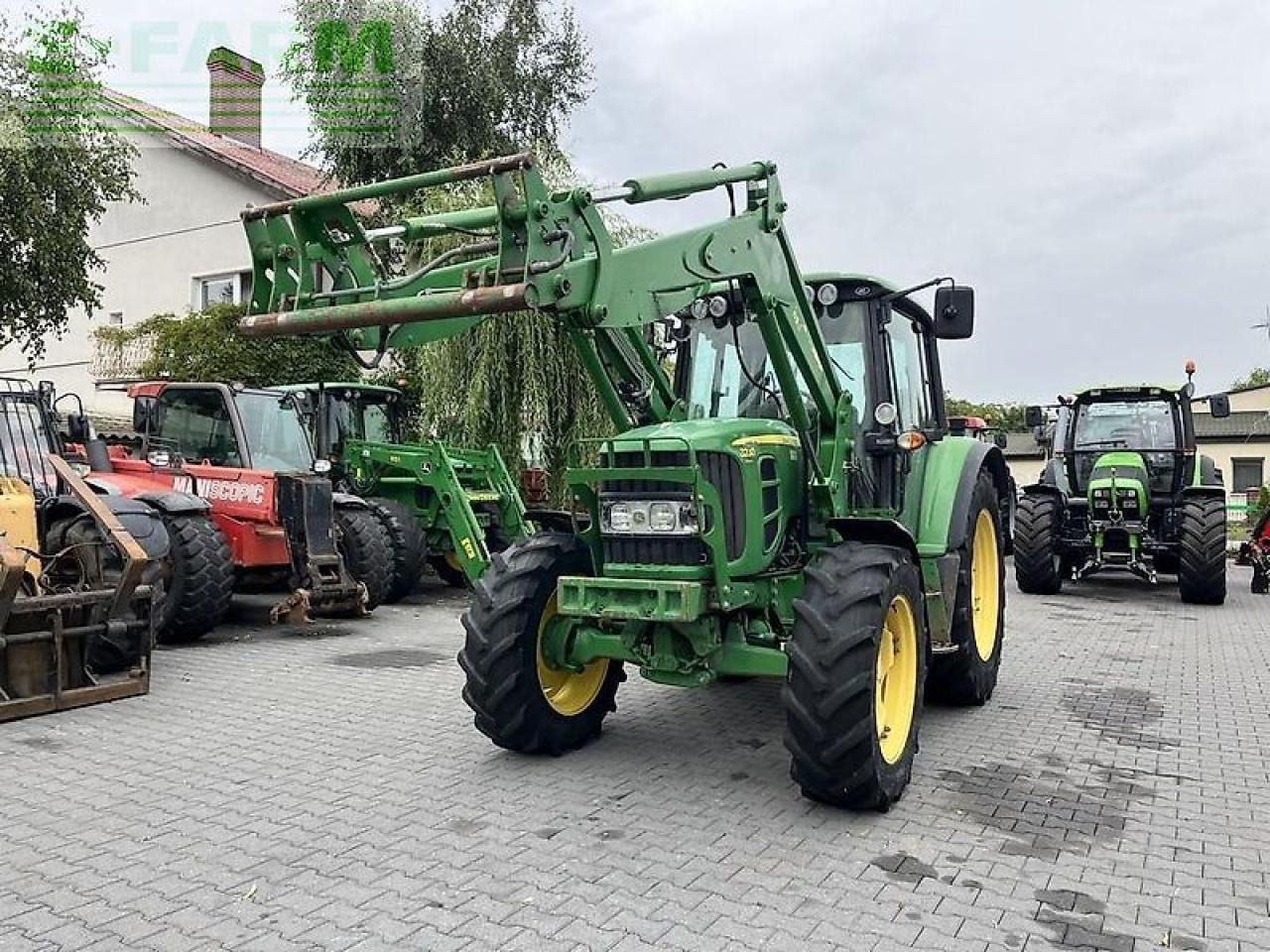 John Deere 6230 premium tls + john deere 653 - Trator: foto 2 John Deere 6230 premium tls + john deere 653 - Trator: foto 2