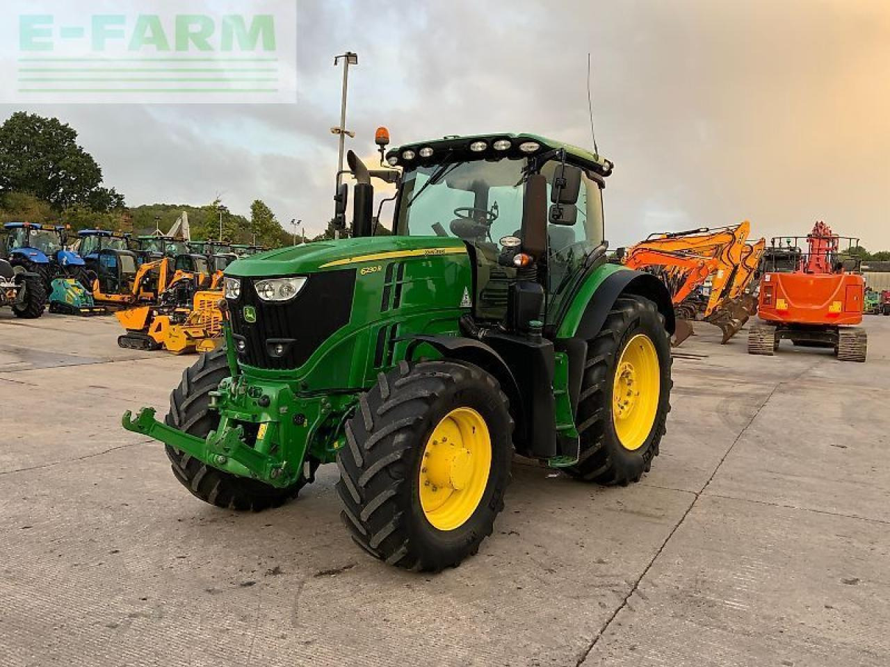 John Deere 6230r tractor (st24280) - Trator: foto 4 John Deere 6230r tractor (st24280) - Trator: foto 4