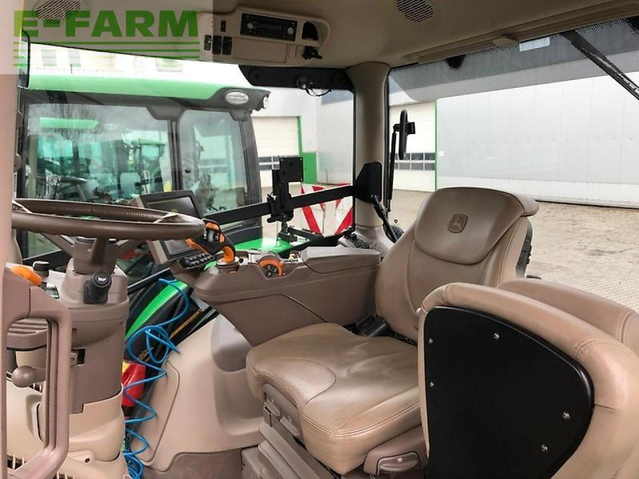 Trator John Deere 6250r mit fkh/ fzw/ ap-40km/h: foto 7 Trator John Deere 6250r mit fkh/ fzw/ ap-40km/h: foto 7