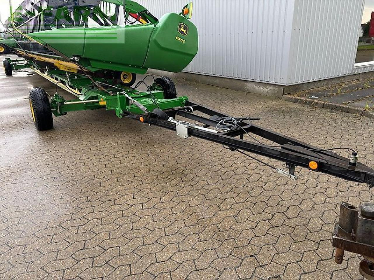 John Deere 640d - Acessórios para Colhedora de forragem: foto 4 John Deere 640d - Acessórios para Colhedora de forragem: foto 4
