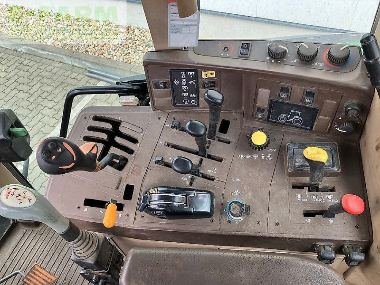 John Deere 6810 - Trator: foto 5 John Deere 6810 - Trator: foto 5