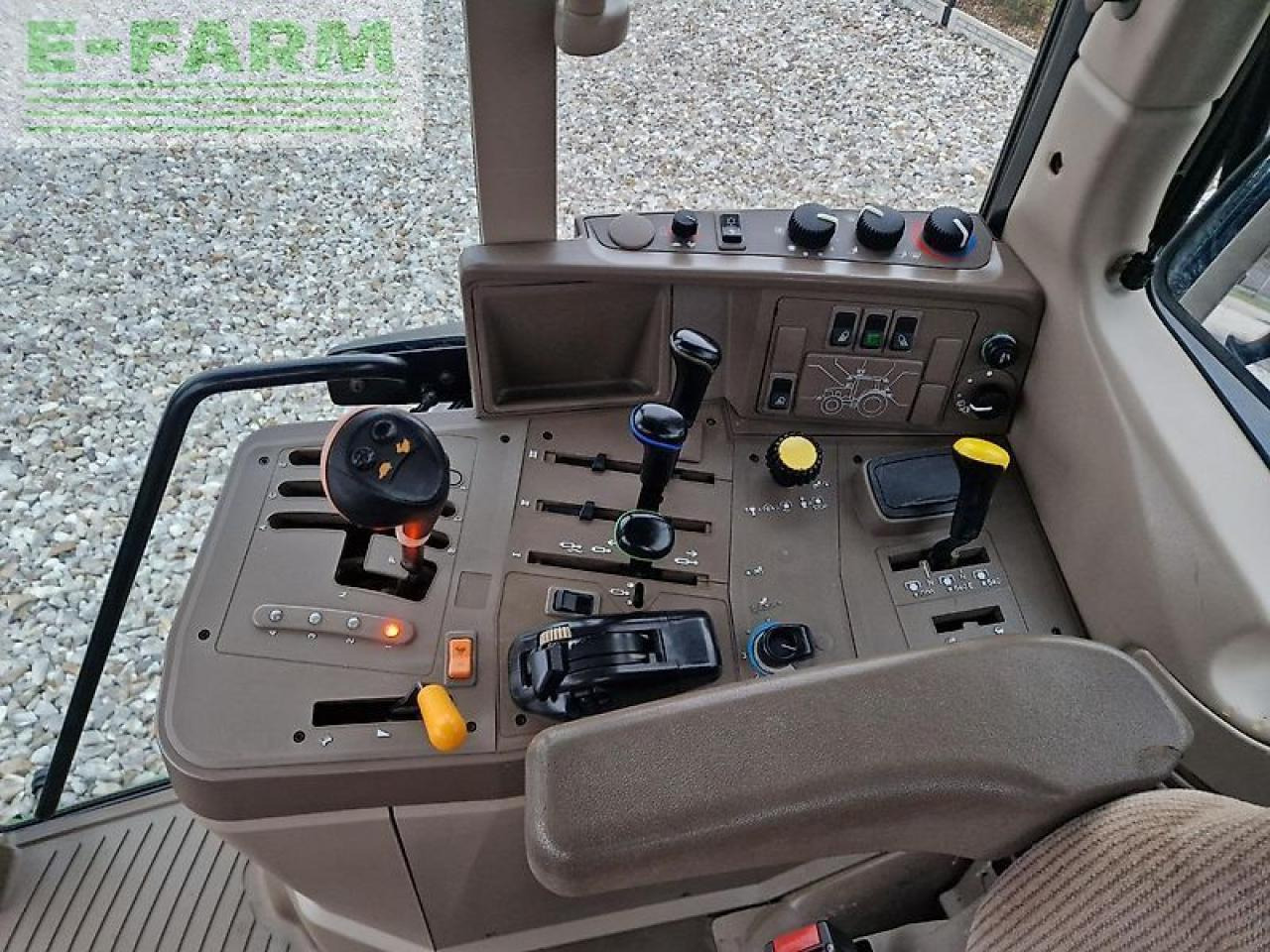 Trator John Deere 6830: foto 8