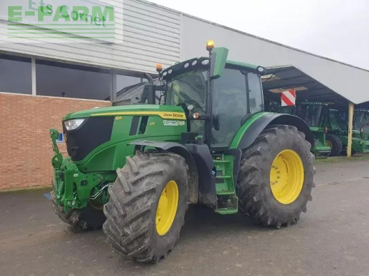 John Deere 6r 215 - Trator: foto 1 John Deere 6r 215 - Trator: foto 1