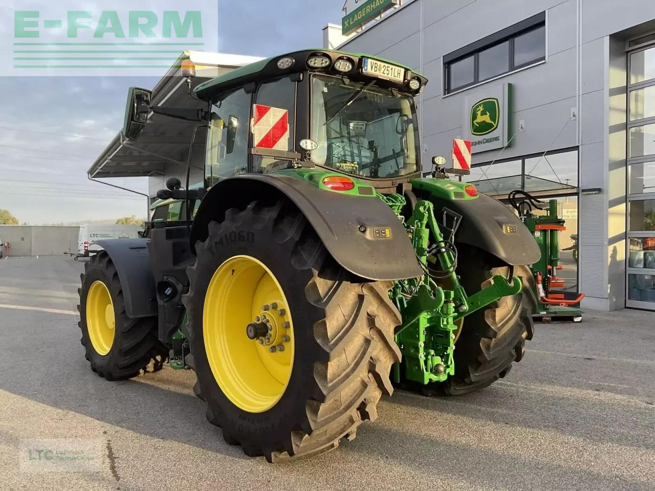 John Deere 6r 215 - Trator: foto 4 John Deere 6r 215 - Trator: foto 4