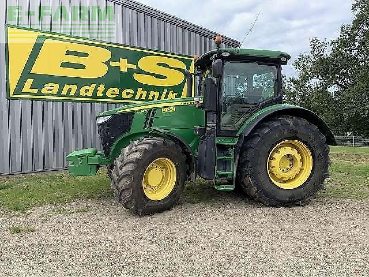 John Deere 7230r - Trator: foto 1 John Deere 7230r - Trator: foto 1