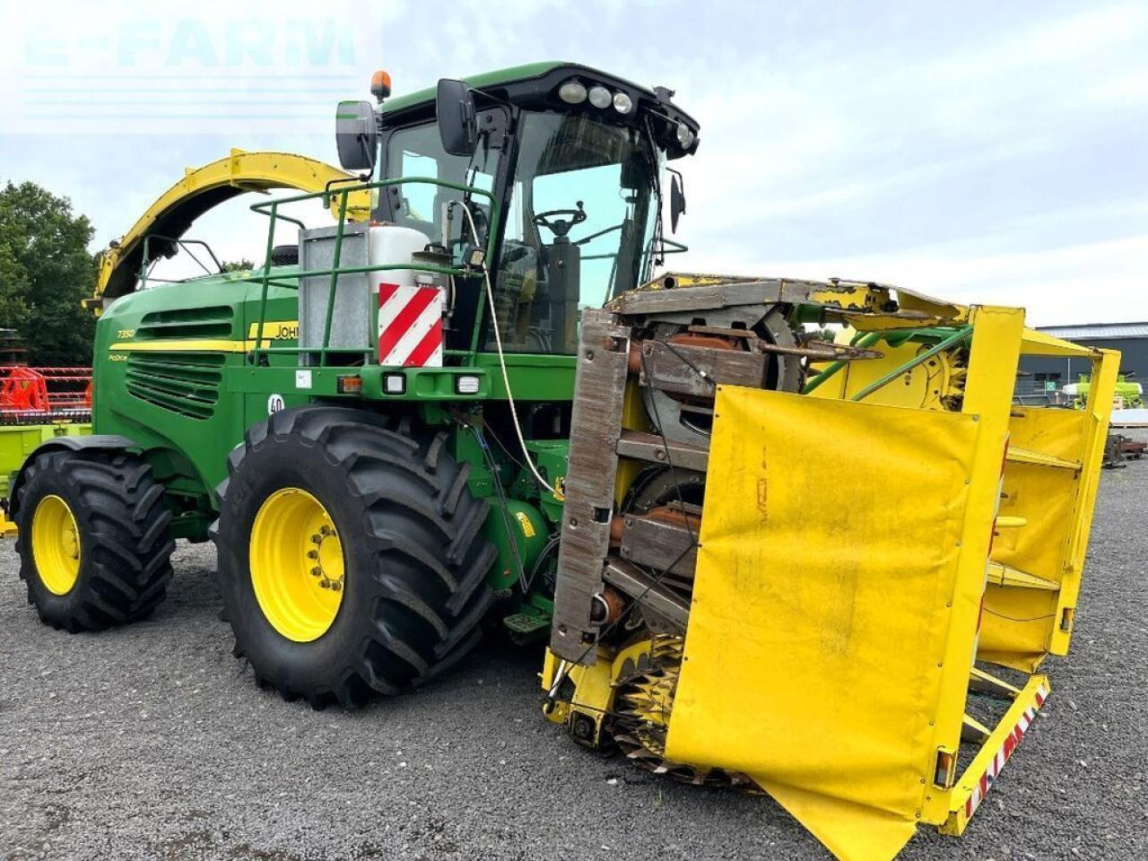 John Deere 7350 prodrive, allrad, 40 km/h, kemper 360, pick - Picadora de forragem automotriz: foto 2 John Deere 7350 prodrive, allrad, 40 km/h, kemper 360, pick - Picadora de forragem automotriz: foto 2