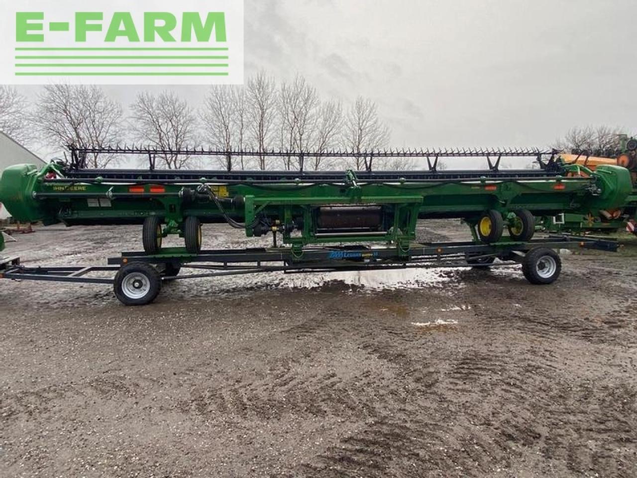 John Deere 735d (10,66m) - Plataforma para colheitadeira: foto 4 John Deere 735d (10,66m) - Plataforma para colheitadeira: foto 4