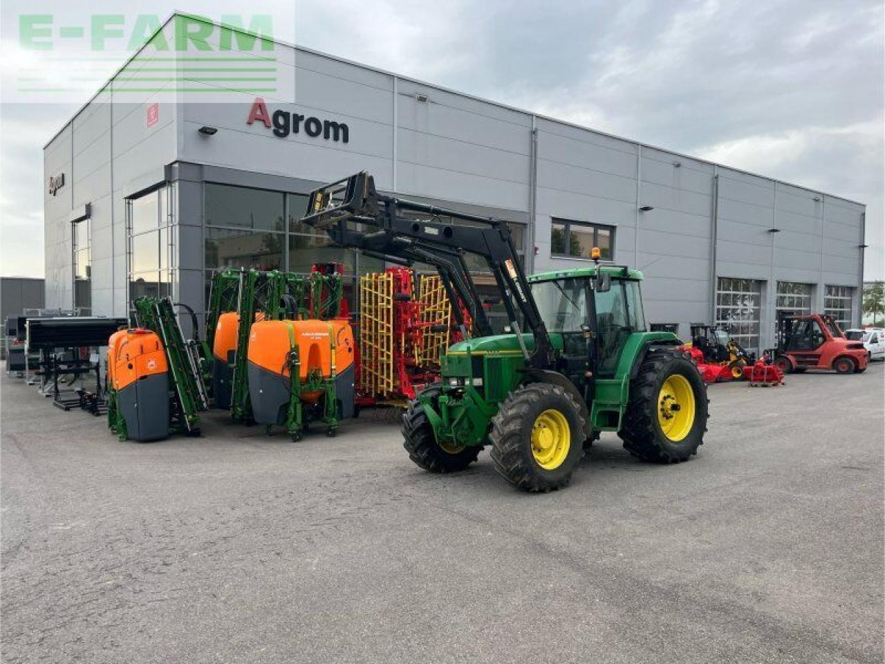 John Deere 7700 - Trator: foto 1 John Deere 7700 - Trator: foto 1