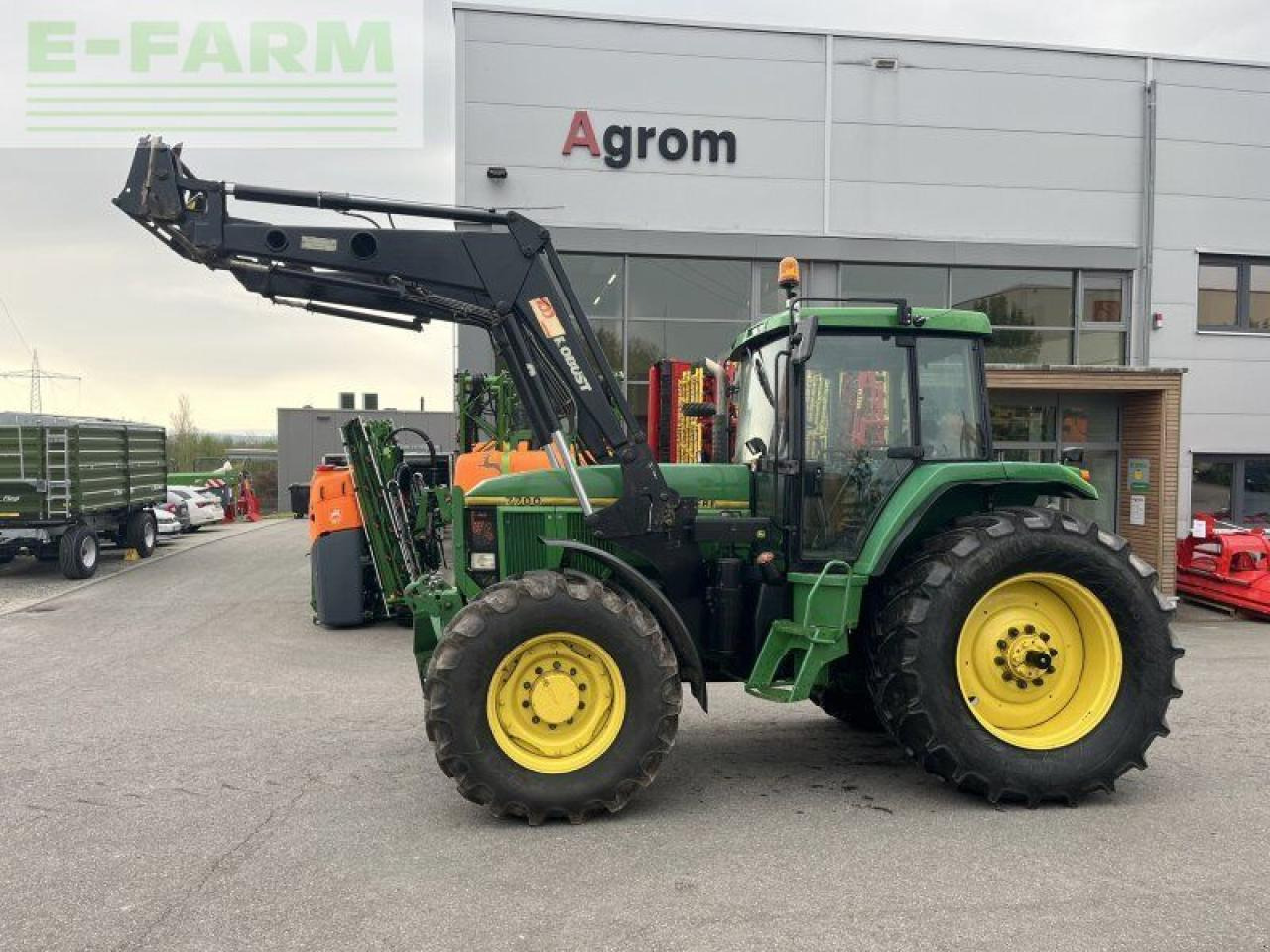 John Deere 7700 - Trator: foto 2 John Deere 7700 - Trator: foto 2