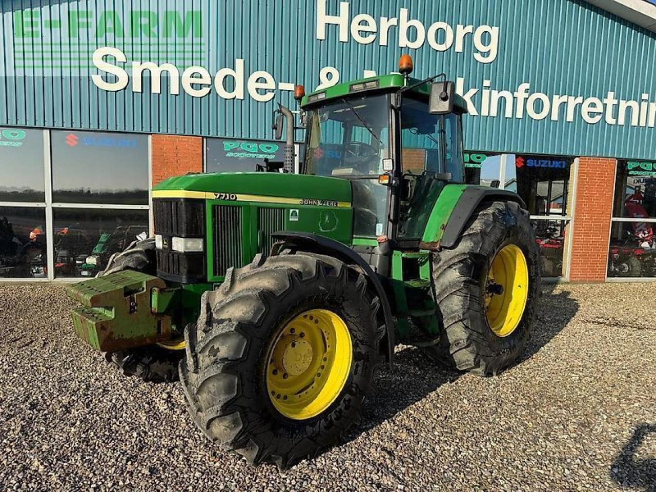 John Deere 7710 - Trator: foto 1 John Deere 7710 - Trator: foto 1