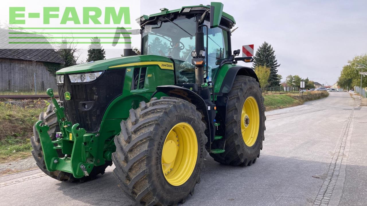 John Deere 7R330 - Trator: foto 1 John Deere 7R330 - Trator: foto 1