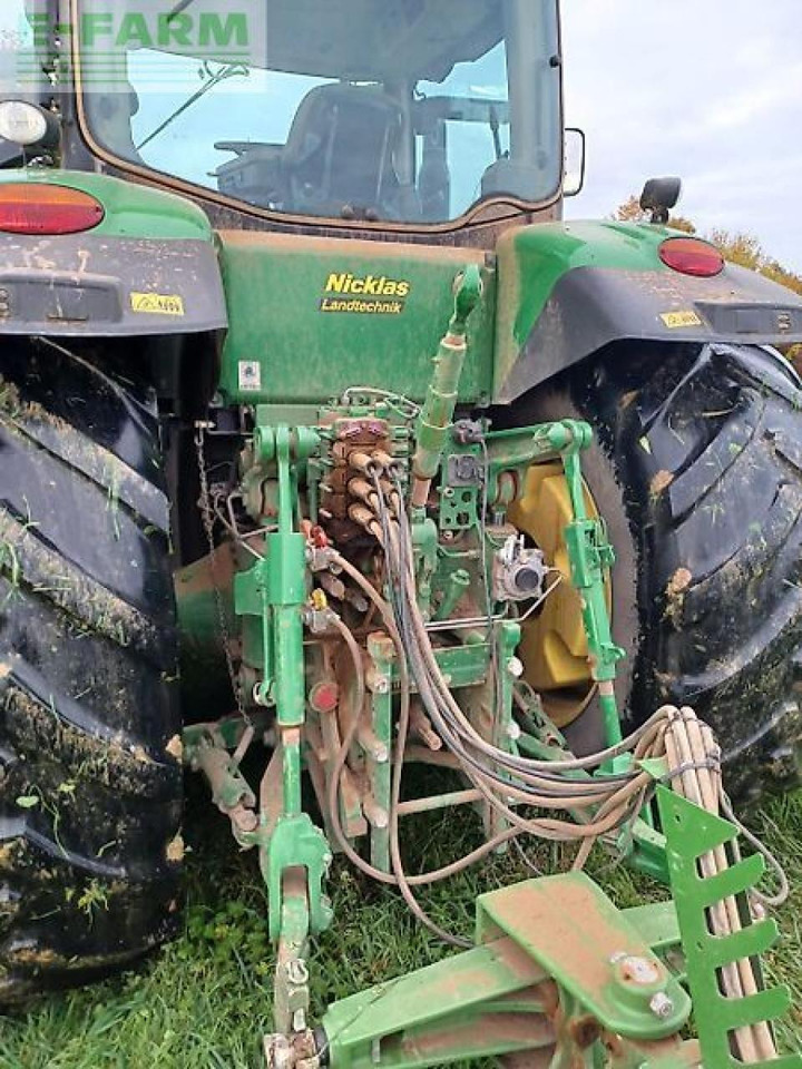 John Deere 8335r - Trator: foto 3 John Deere 8335r - Trator: foto 3