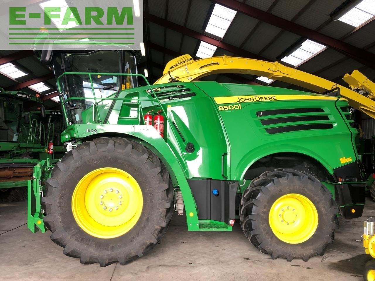 John Deere 8500 - Acessórios para Colhedora de forragem: foto 1 John Deere 8500 - Acessórios para Colhedora de forragem: foto 1