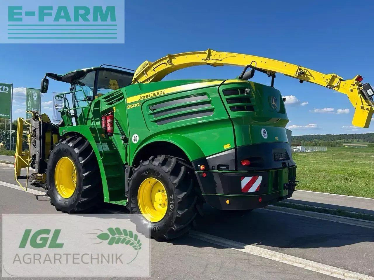John Deere 8500i - Picadora de forragem automotriz: foto 2 John Deere 8500i - Picadora de forragem automotriz: foto 2