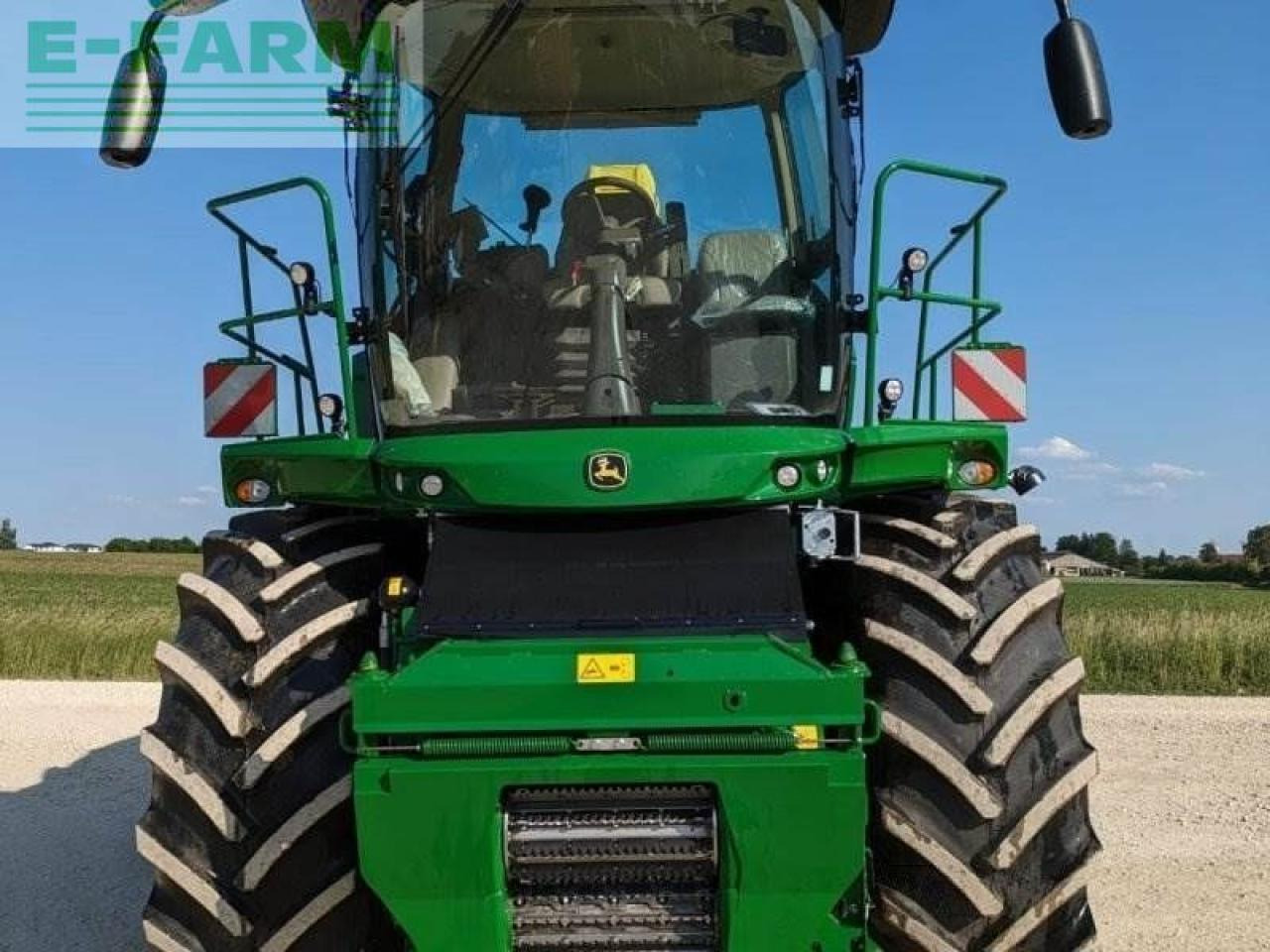 Picadora de forragem automotriz John Deere 8600i: foto 8