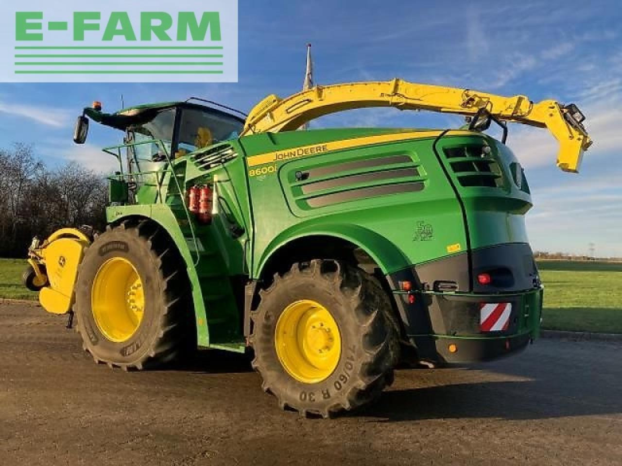 John Deere 8600i - Picadora de forragem automotriz: foto 3 John Deere 8600i - Picadora de forragem automotriz: foto 3