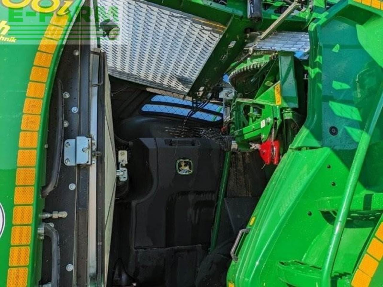 Picadora de forragem automotriz John Deere 8600i: foto 13