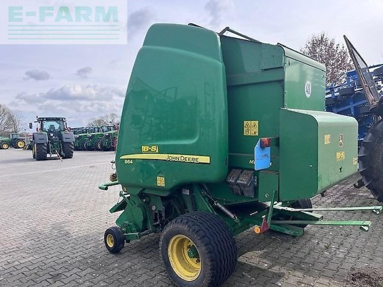 John Deere 864 maxicut 14 - Enfardadeira de fardos quadrados: foto 2 John Deere 864 maxicut 14 - Enfardadeira de fardos quadrados: foto 2