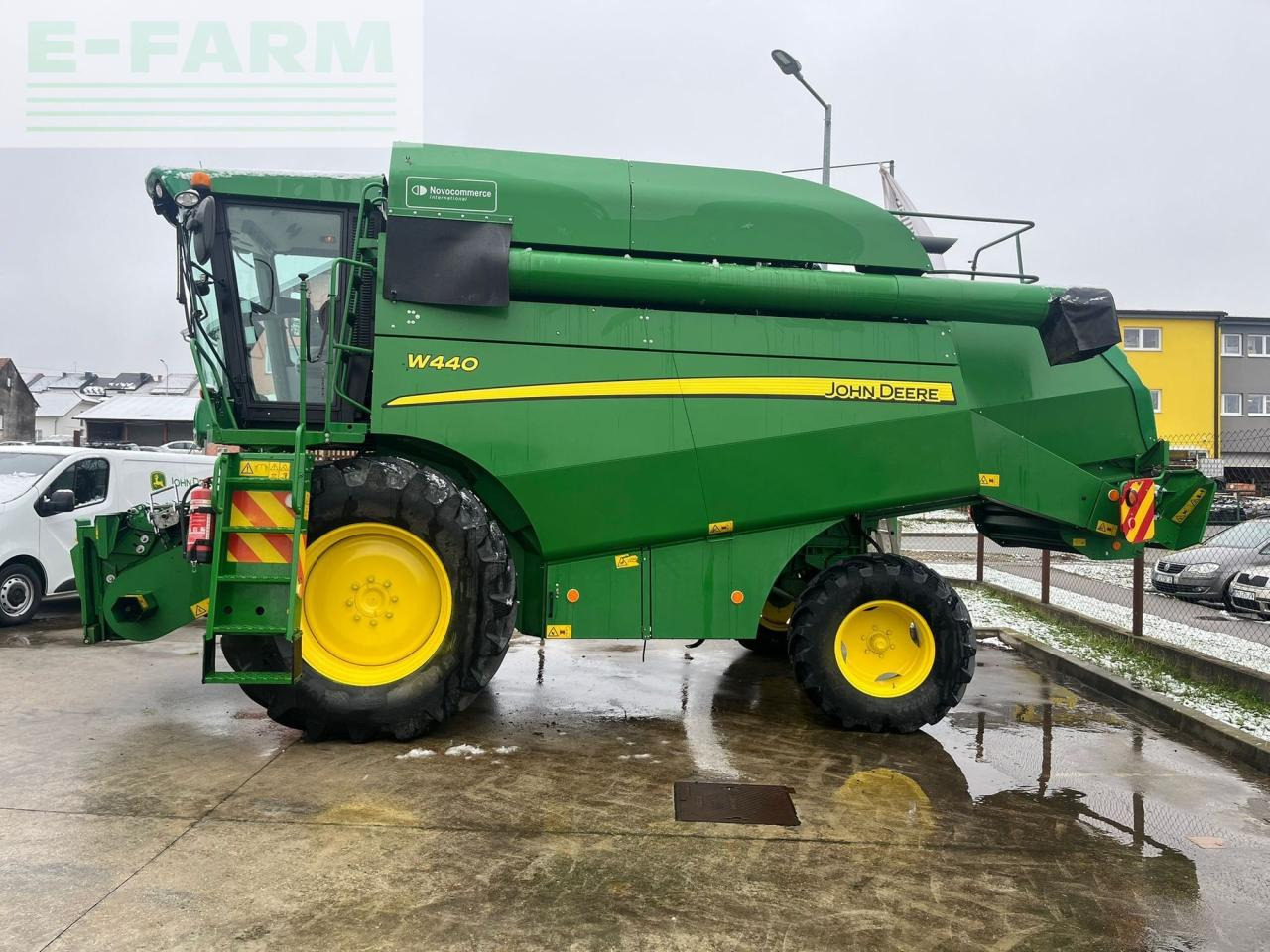 John Deere W440 - Ceifeira debulhadora: foto 2 John Deere W440 - Ceifeira debulhadora: foto 2