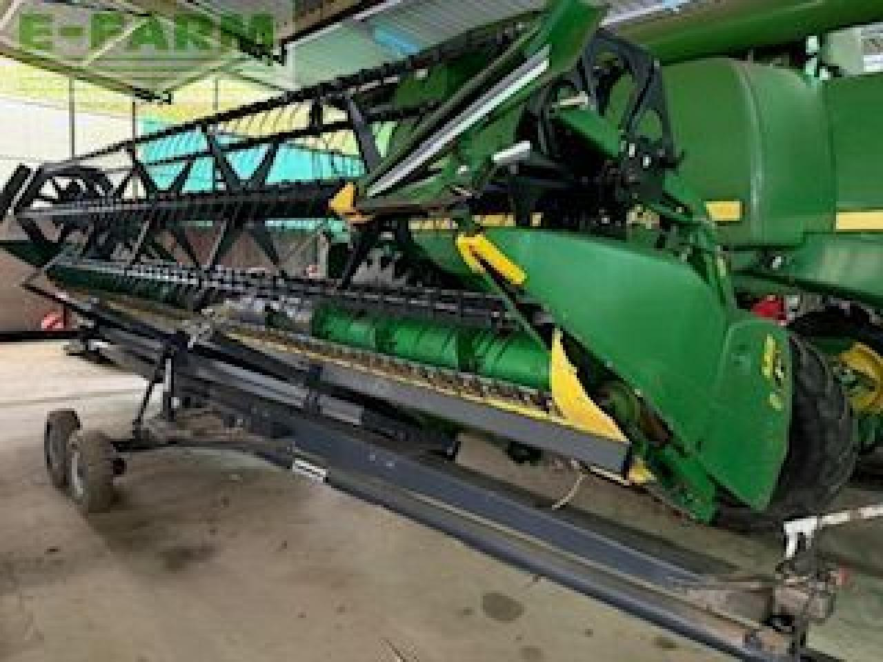 John Deere W540 - Ceifeira debulhadora: foto 5 John Deere W540 - Ceifeira debulhadora: foto 5