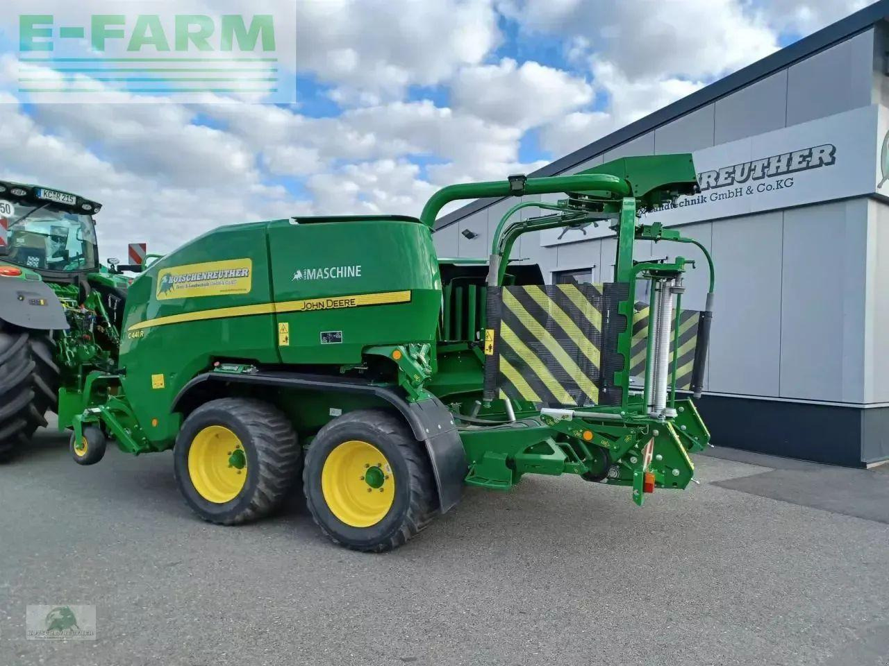 John Deere c441r - Enfardadeira de fardos quadrados: foto 2 John Deere c441r - Enfardadeira de fardos quadrados: foto 2