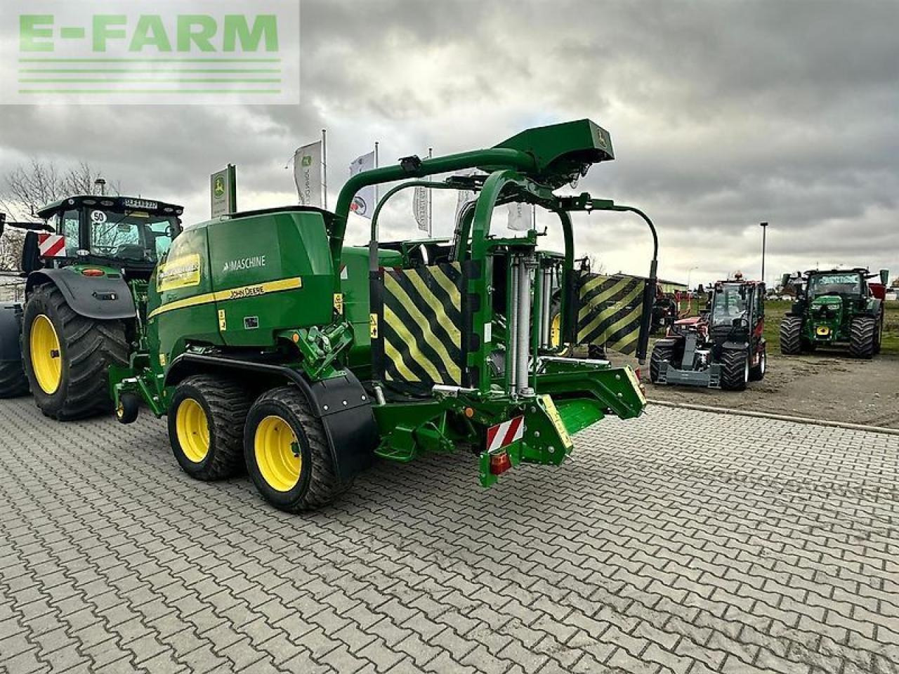 John Deere c441r - Enfardadeira de fardos quadrados: foto 4 John Deere c441r - Enfardadeira de fardos quadrados: foto 4