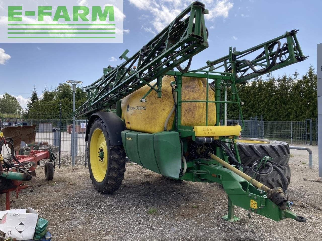 John Deere m740i - Pulverizador de arrastar: foto 1 John Deere m740i - Pulverizador de arrastar: foto 1