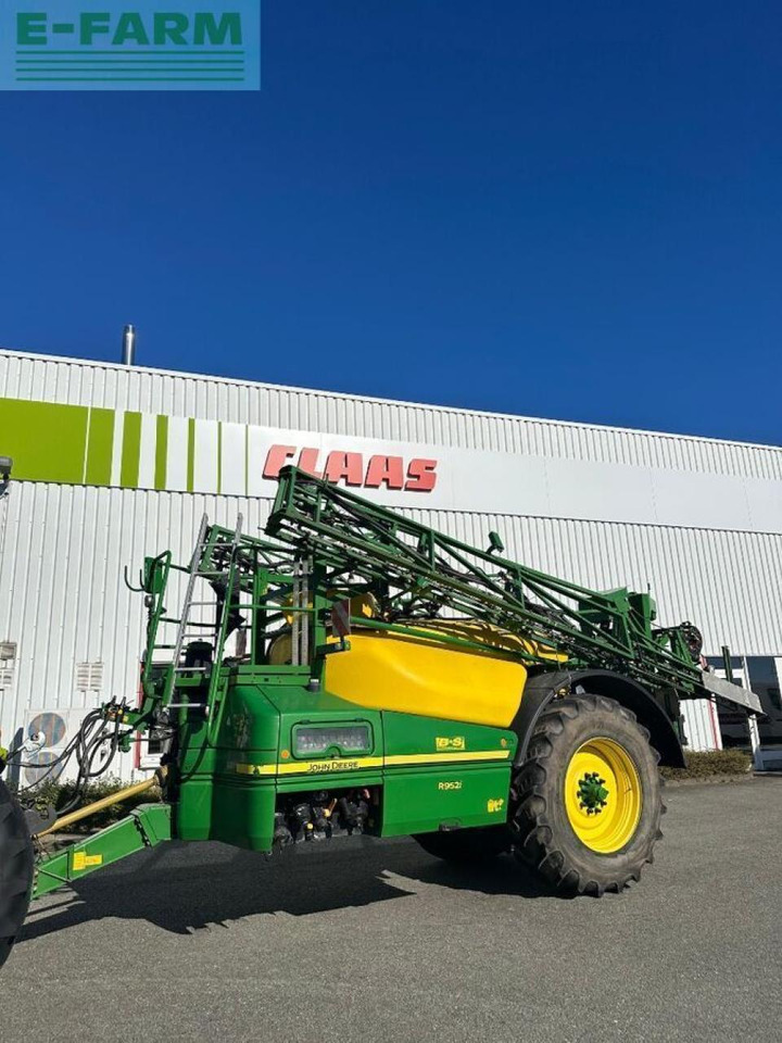 John Deere r952 i - Pulverizador de arrastar: foto 1 John Deere r952 i - Pulverizador de arrastar: foto 1