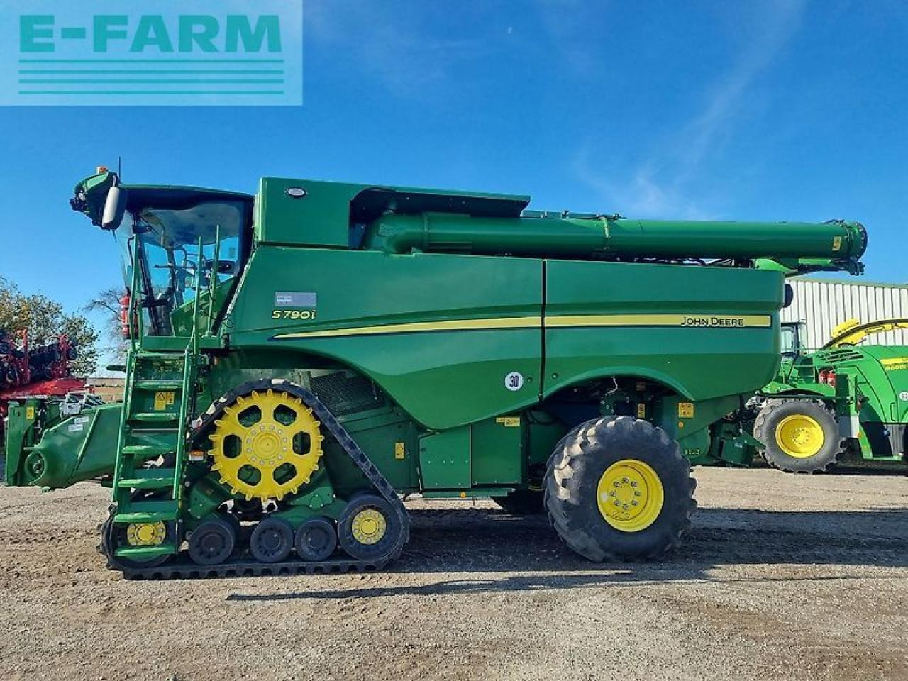 John Deere s790 my23 prod 30 - Ceifeira debulhadora: foto 2 John Deere s790 my23 prod 30 - Ceifeira debulhadora: foto 2