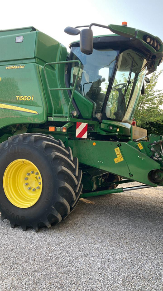 John Deere t 660 - Ceifeira debulhadora: foto 2 John Deere t 660 - Ceifeira debulhadora: foto 2