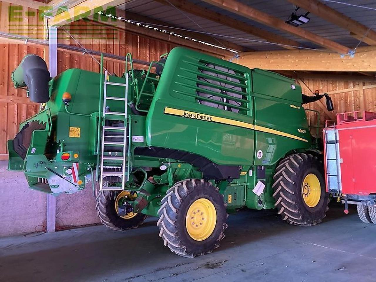John Deere t660hm - Ceifeira debulhadora: foto 1 John Deere t660hm - Ceifeira debulhadora: foto 1