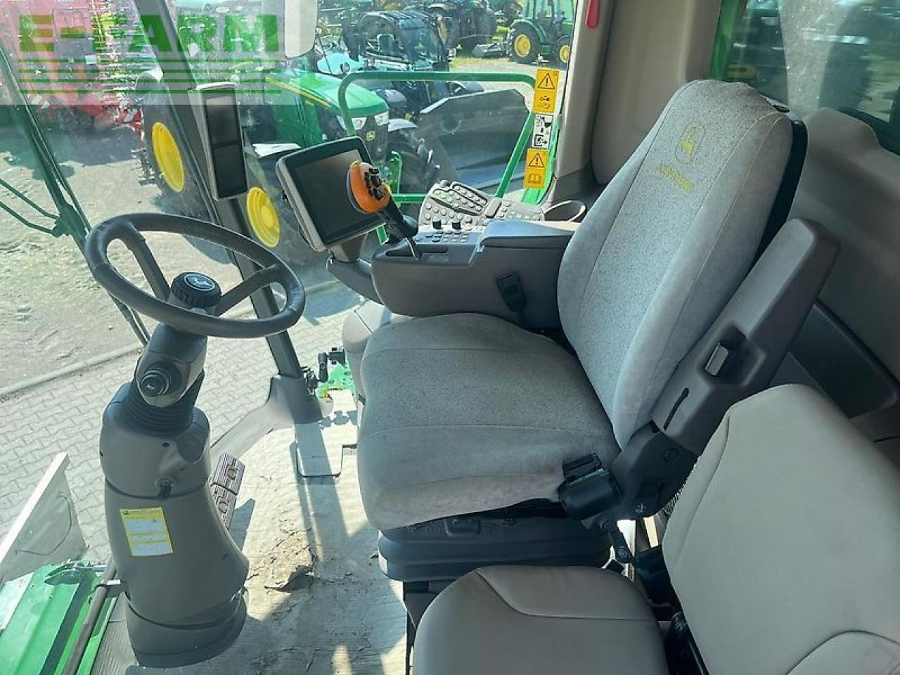 Ceifeira debulhadora John Deere t670 hm: foto 6
