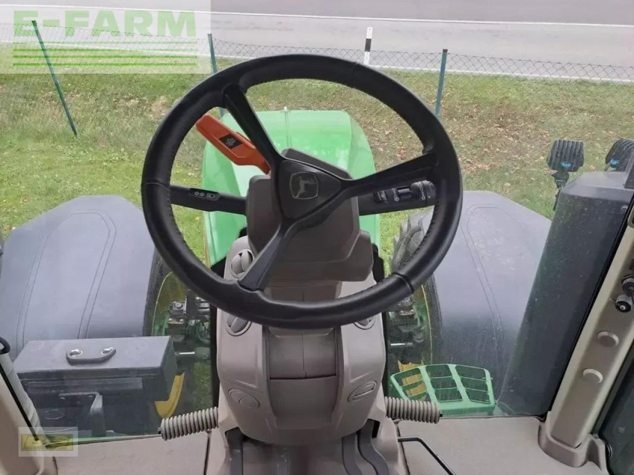 Trator John Deere traktor 7r330: foto 9
