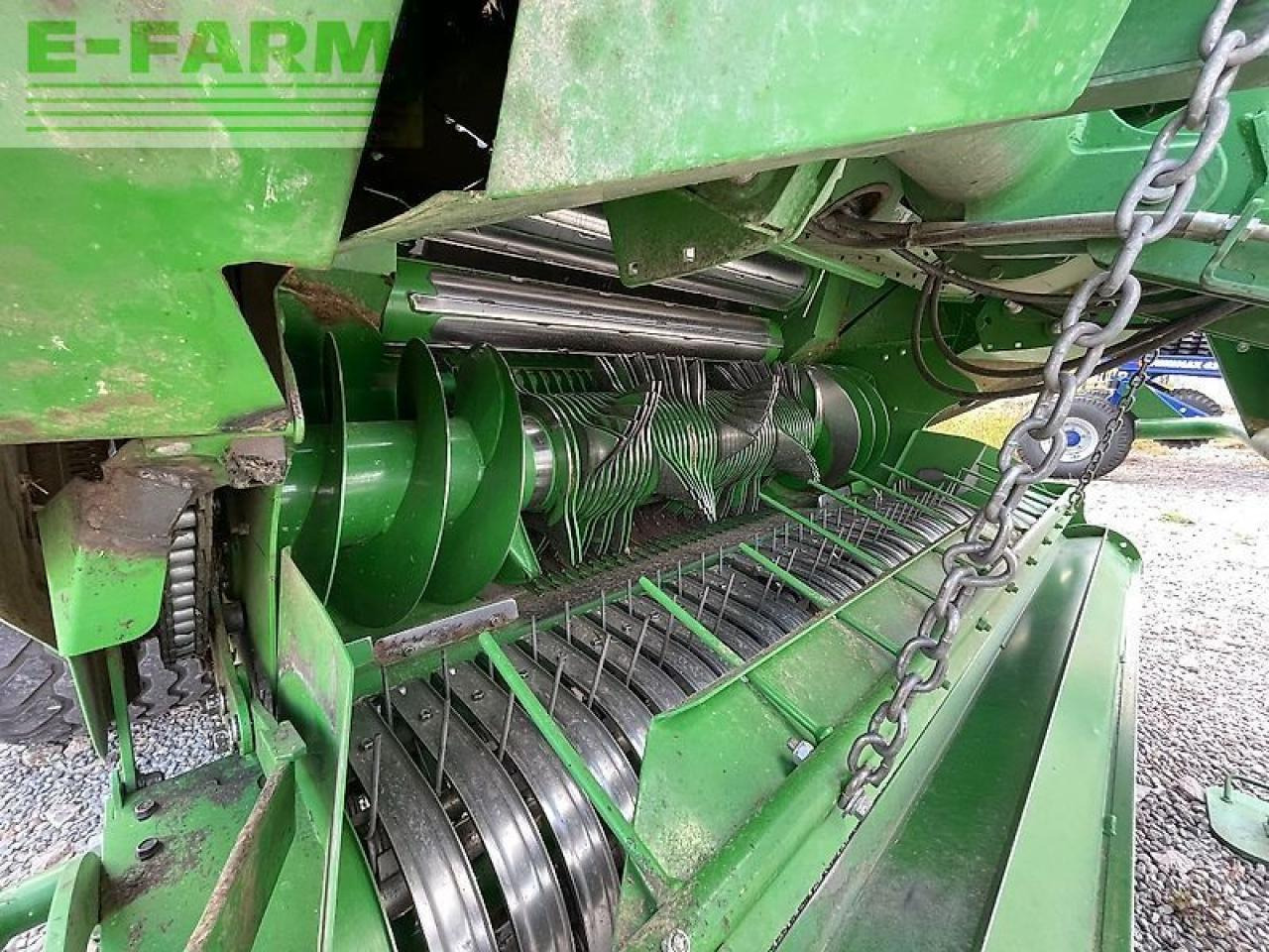 John Deere v461r isobus - Enfardadeira de fardos quadrados: foto 3 John Deere v461r isobus - Enfardadeira de fardos quadrados: foto 3