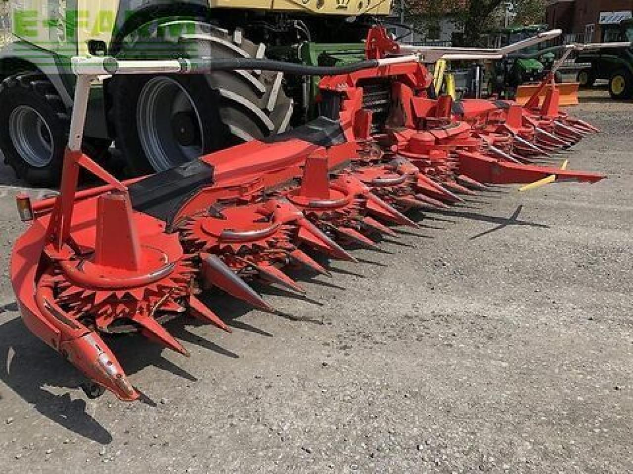 Kemper 375+ für krone bigx, my2020, eine saison gelaufe - Plataforma para colher milho: foto 3 Kemper 375+ für krone bigx, my2020, eine saison gelaufe - Plataforma para colher milho: foto 3