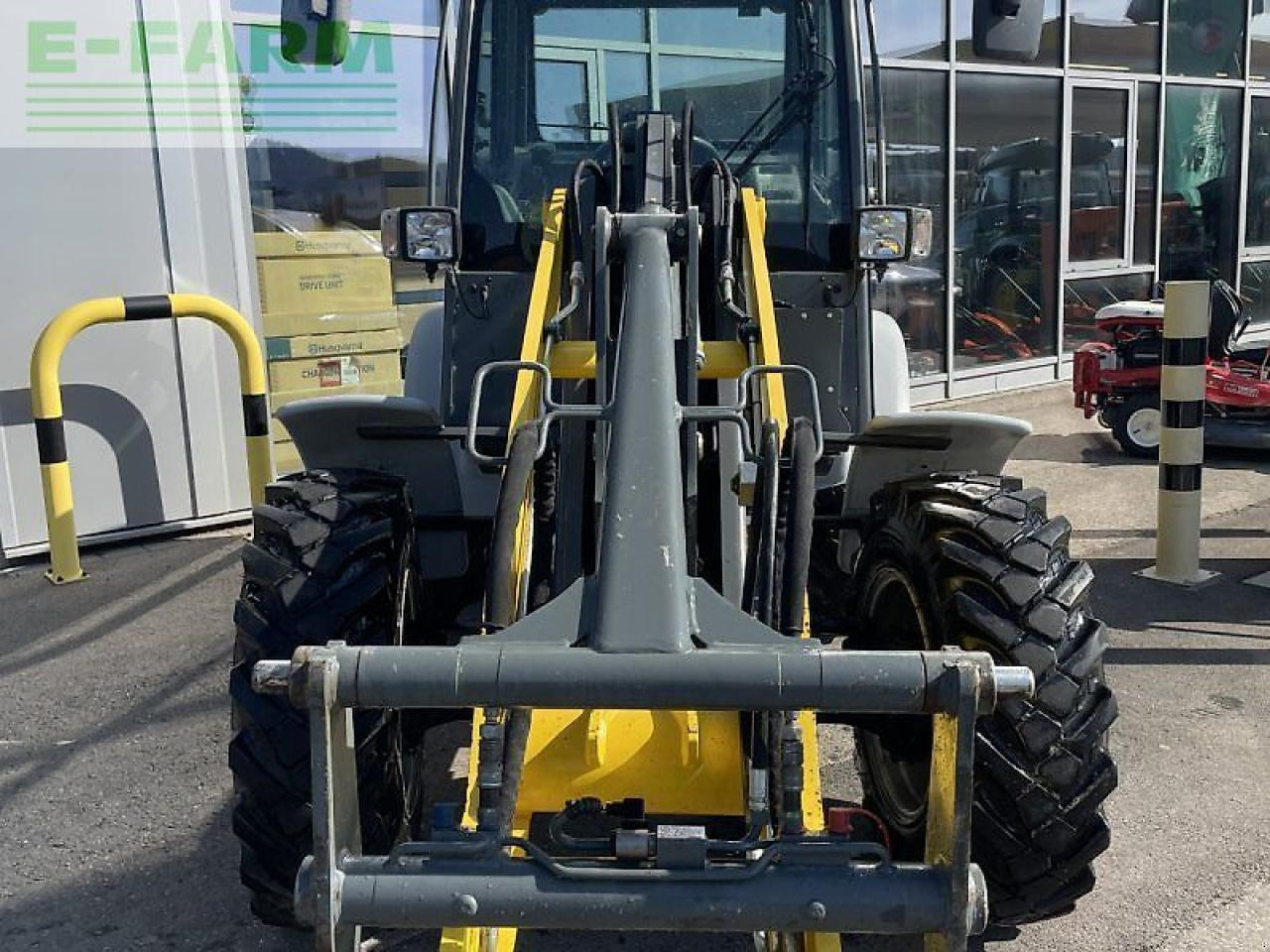 Kramer 5095 - Mini escavadeira: foto 2 Kramer 5095 - Mini escavadeira: foto 2