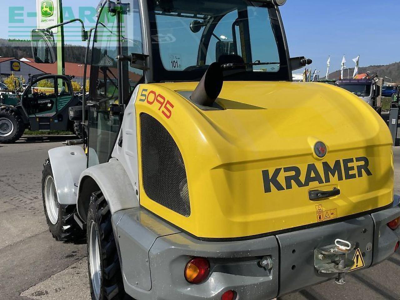 Kramer 5095 - Mini escavadeira: foto 4 Kramer 5095 - Mini escavadeira: foto 4