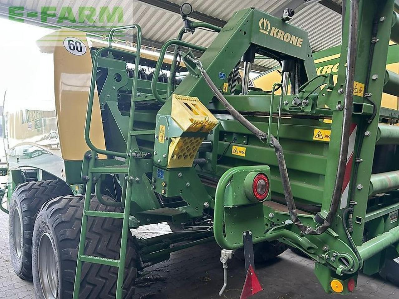 Krone big pack 1270 vc multi-bale - Enfardadeira de fardos quadrados: foto 4 Krone big pack 1270 vc multi-bale - Enfardadeira de fardos quadrados: foto 4