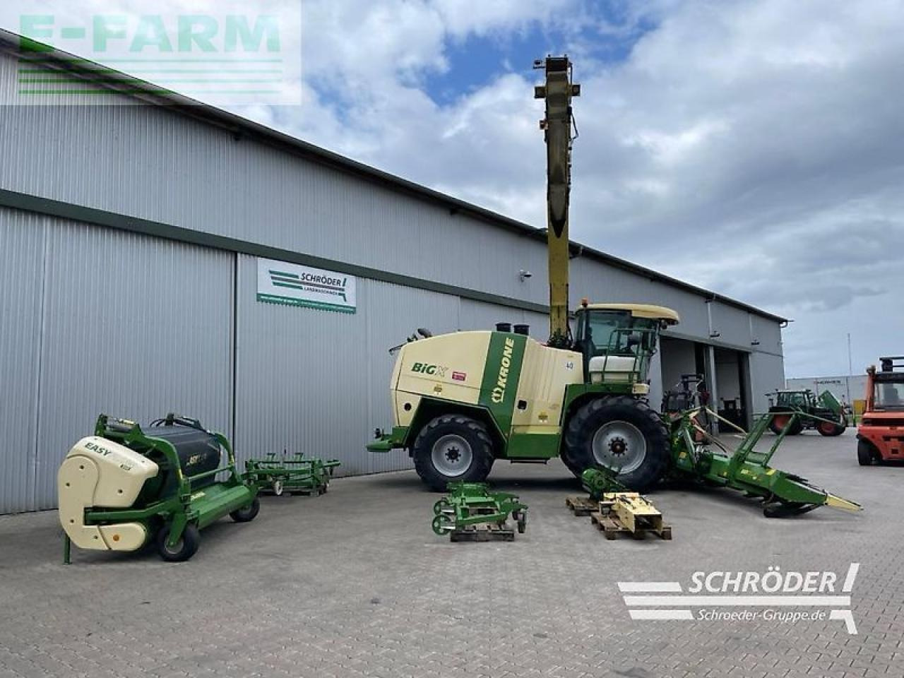 Krone big x 700 + easycollect 903 + easyflow - Picadora de forragem automotriz: foto 2 Krone big x 700 + easycollect 903 + easyflow - Picadora de forragem automotriz: foto 2