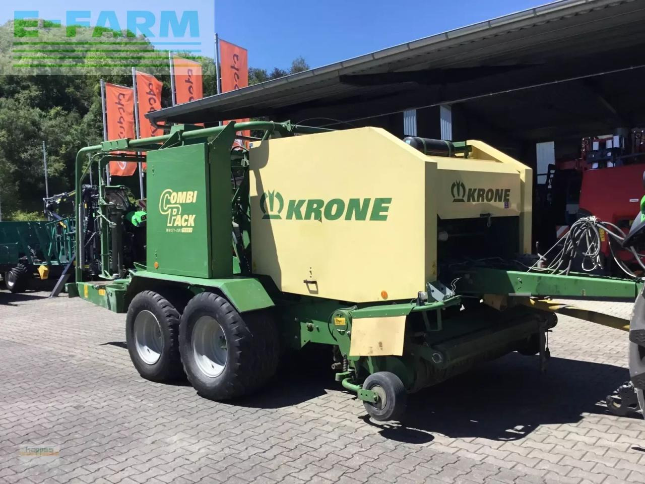 Krone combi pack 1500 mc - Enfardadeira de fardos quadrados: foto 3 Krone combi pack 1500 mc - Enfardadeira de fardos quadrados: foto 3
