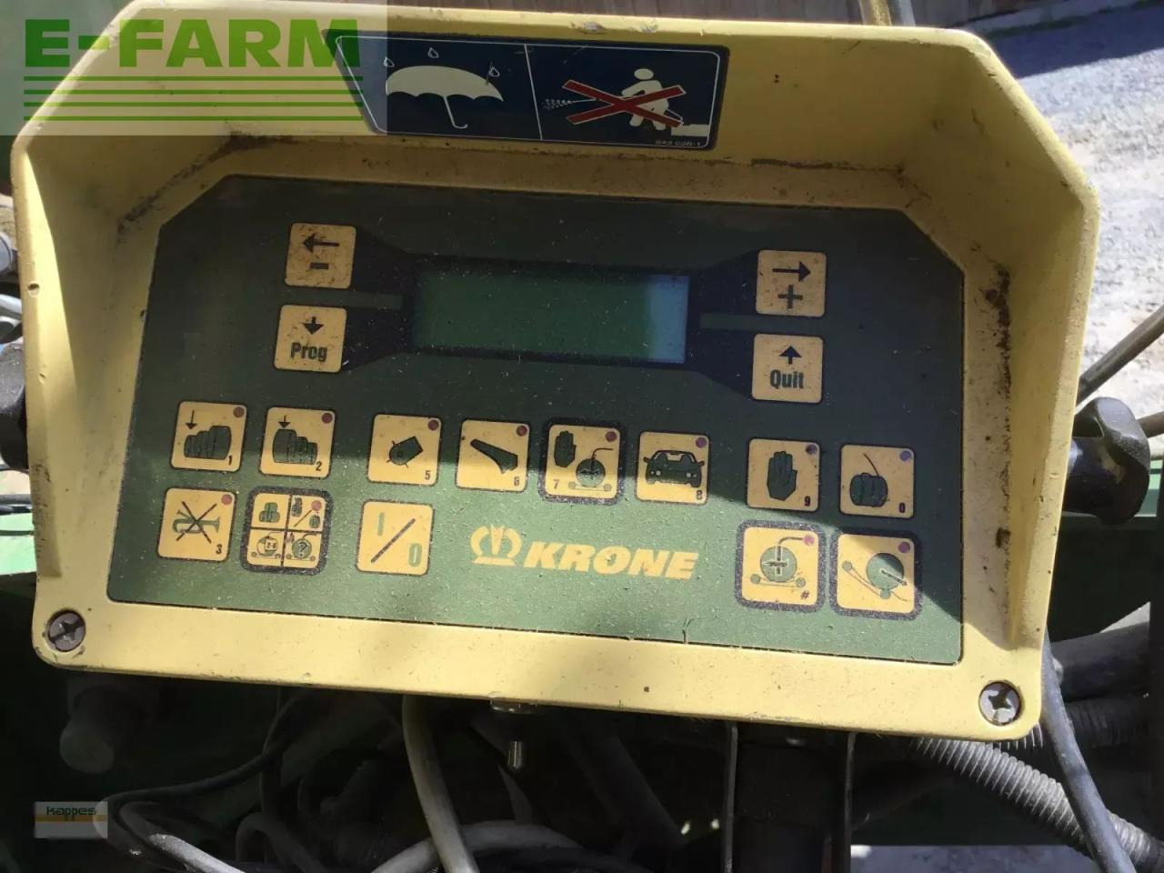 Krone combi pack 1500 mc - Enfardadeira de fardos quadrados: foto 2 Krone combi pack 1500 mc - Enfardadeira de fardos quadrados: foto 2