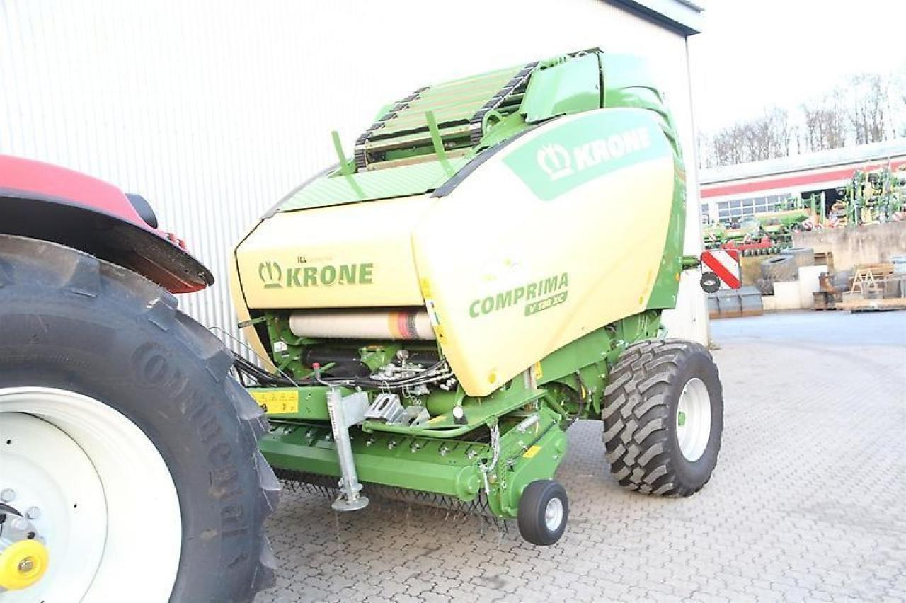 Enfardadeira de fardos quadrados Krone comprima v 180 xc: foto 11