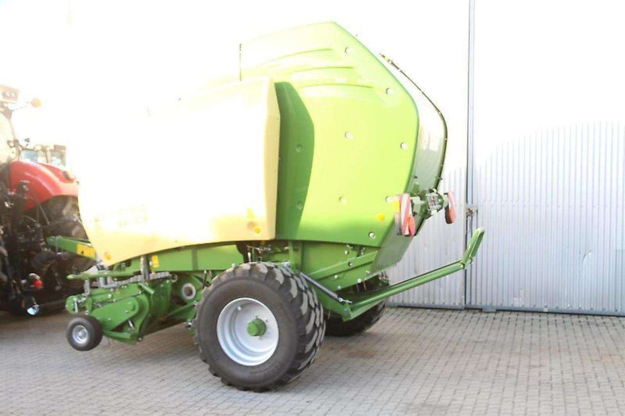 Enfardadeira de fardos quadrados Krone comprima v 180 xc: foto 9