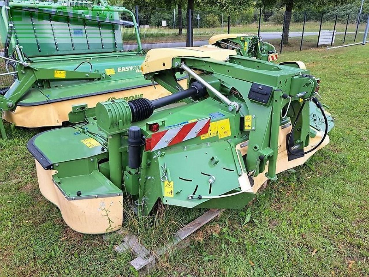 Krone easy cut f 320 cv - Gadanheira: foto 2 Krone easy cut f 320 cv - Gadanheira: foto 2